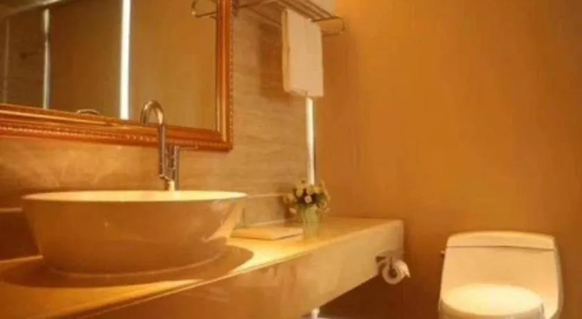 Vienna Hotel Guangxi Yulin Rong County Guinan Road