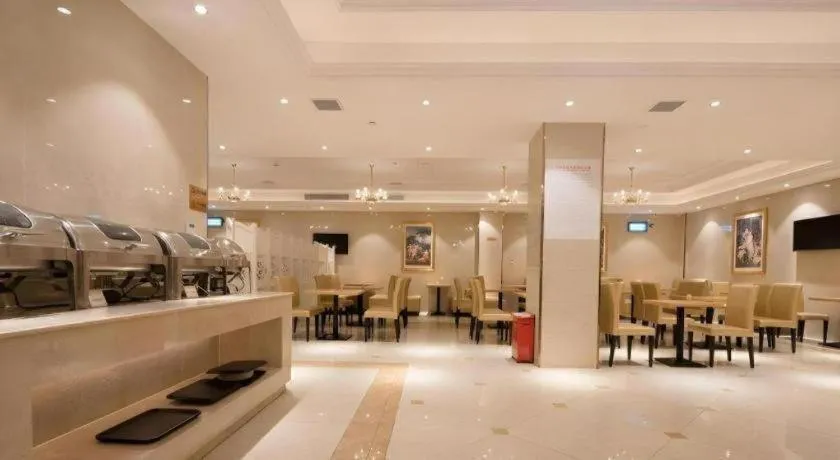 Vienna Hotel Shenzhen Pingdi Huancheng South Road