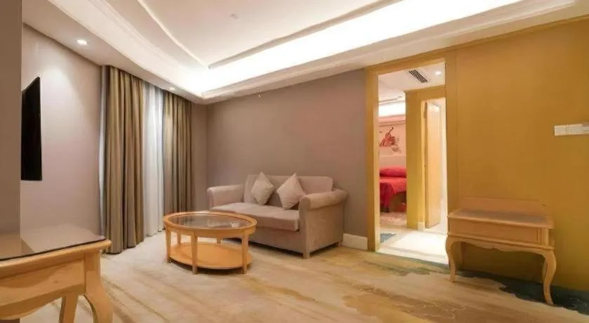 Vienna Hotel Shenzhen Pingdi Huancheng South Road