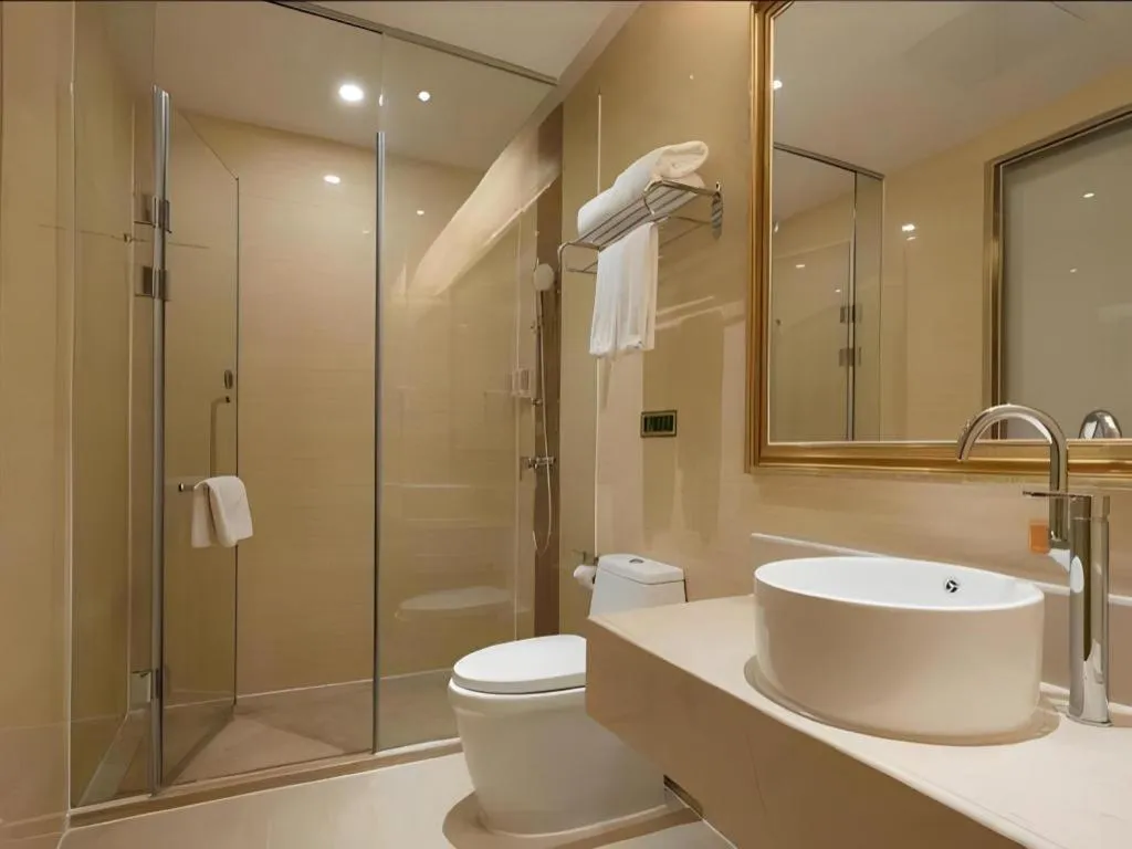 Vienna Hotel Shenzhen Pingdi Huancheng South Road