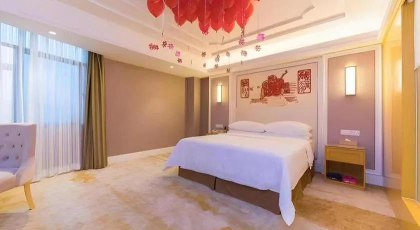 Bed in Vienna Hotel Shenzhen Pingdi Huancheng South Road