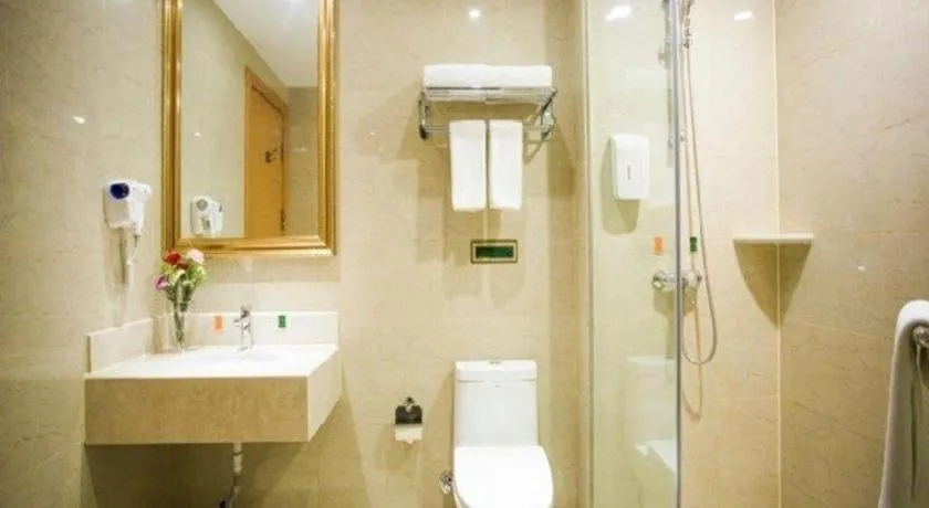 Vienna Hotel Shandong Laizhou Langhu International Plaza