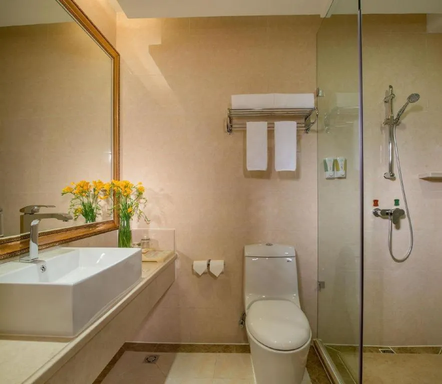 Vienna Hotel Shandong Laizhou Langhu International Plaza