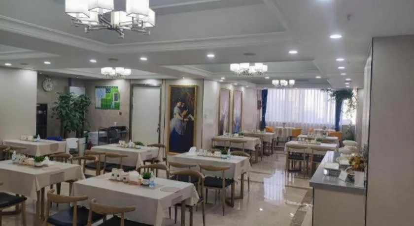 Vienna Hotel Shandong Laizhou Langhu International Plaza