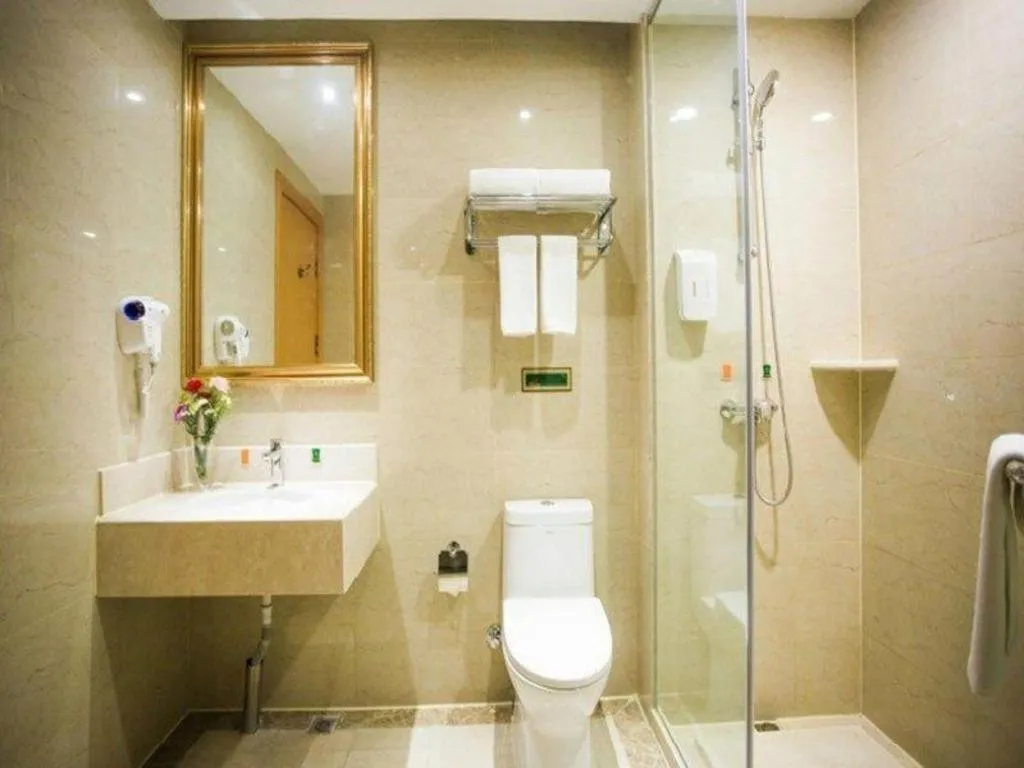 Vienna Hotel Shandong Laizhou Langhu International Plaza