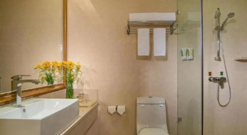 Vienna Hotel Shandong Laizhou Langhu International Plaza