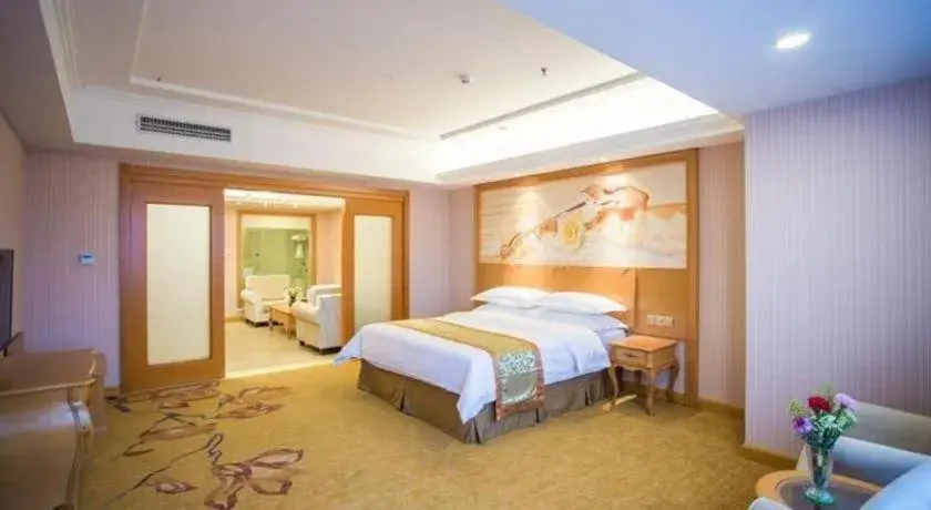 Bed in Vienna Hotel Shandong Laizhou Langhu International Plaza Bed in Vienna Hotel Shandong Laizhou Langhu International Plaza