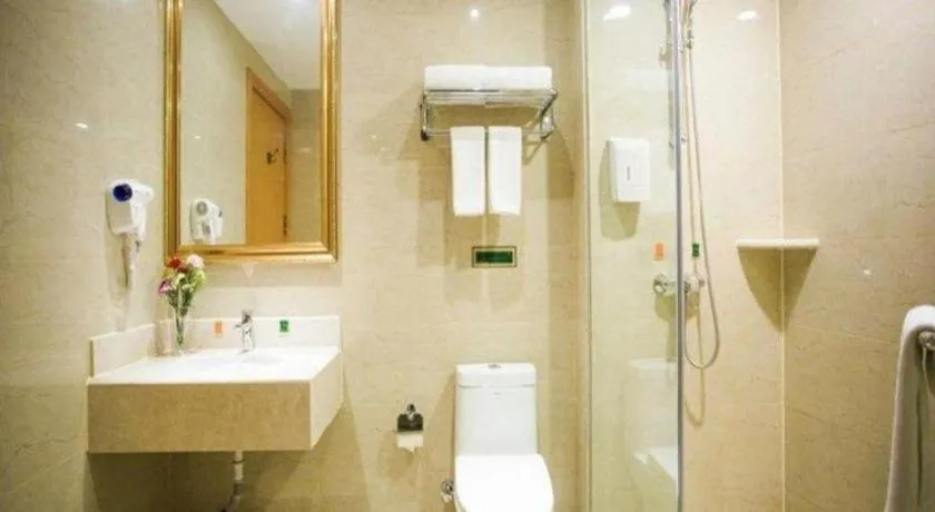 Vienna Hotel Shandong Laizhou Langhu International Plaza