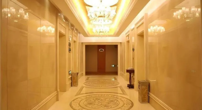 Vienna Hotel Shandong Laizhou Langhu International Plaza