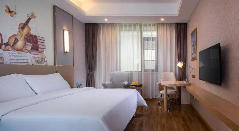 Bed in Vienna Hotel Yunnan Dali Ancient City Scenic Spot