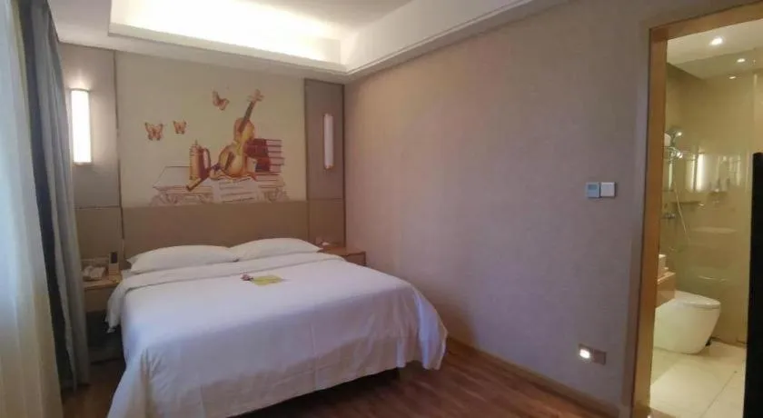 Bed in Vienna Hotel Yunnan Dali Ancient City Scenic Spot