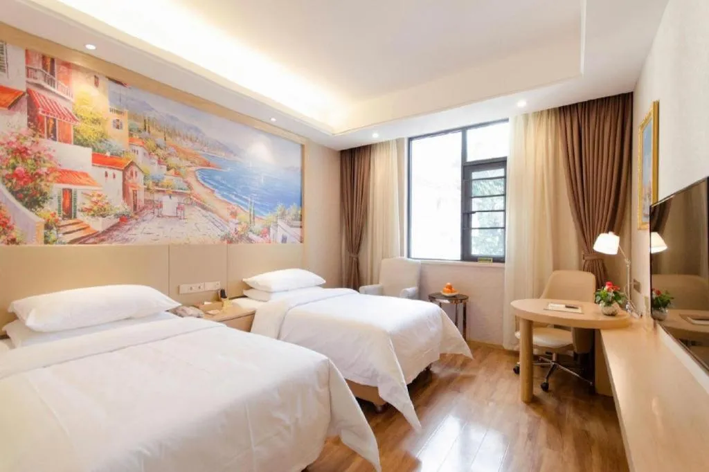 Bed in Vienna Hotel Yunnan Dali Ancient City Scenic Spot