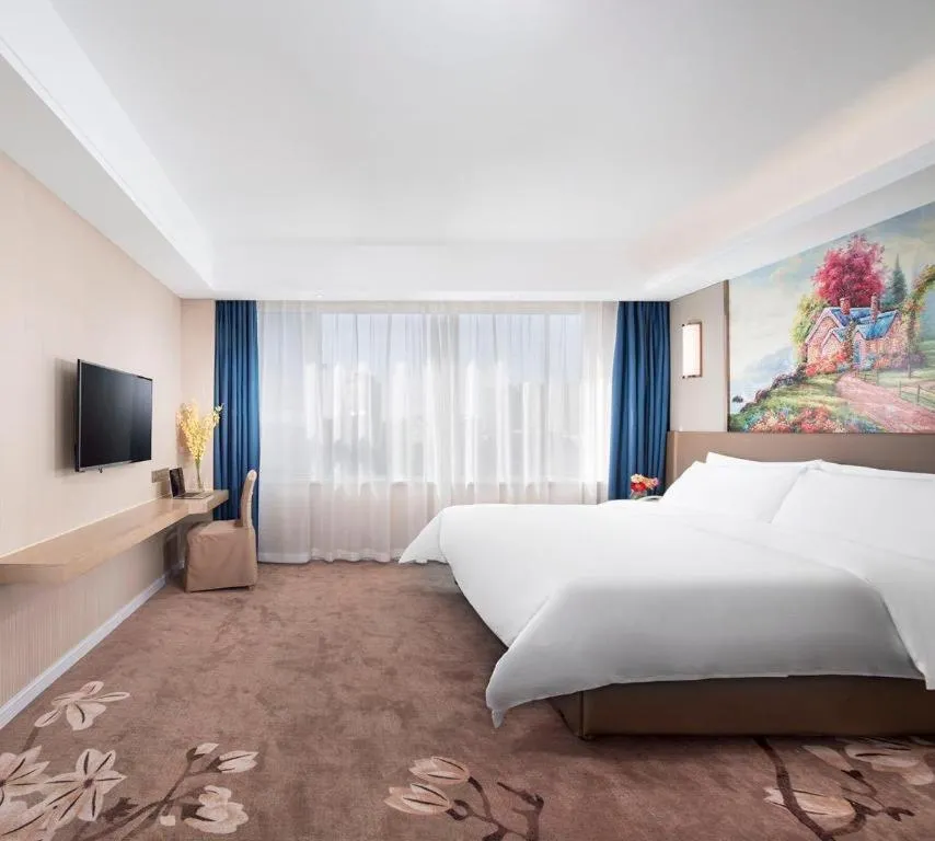 Bed in Vienna Hotel Shandong Qingdao Taidong Pijiu Street Liaoning Road