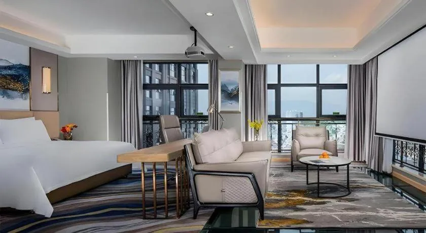 Vienna Hotel Shaanxi Hanzhong Central Square High-Speed Railway Station