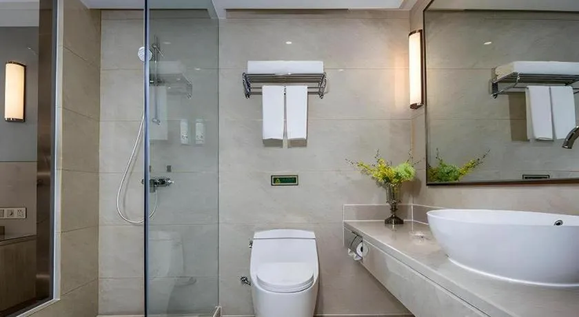 Vienna Hotel Shaanxi Hanzhong Central Square High-Speed Railway Station