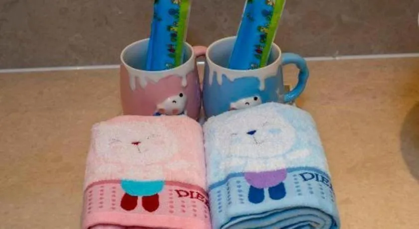 Vienna Hotel Shaanxi Hanzhong Central Square High-Speed Railway Station