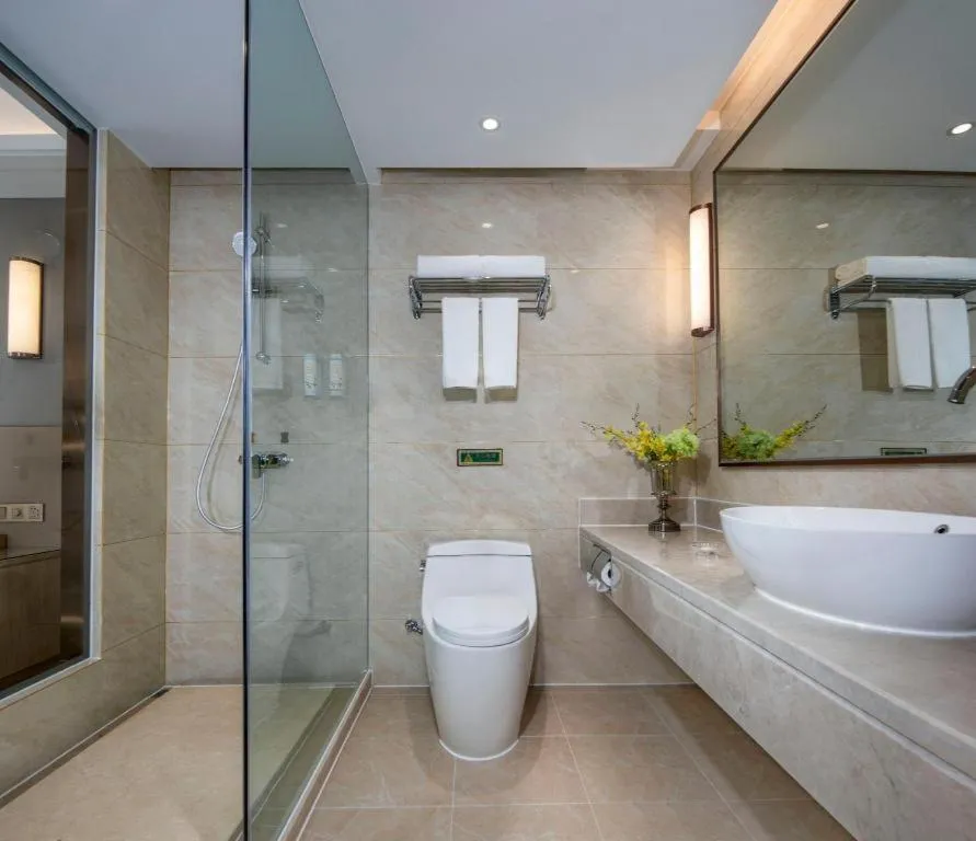 Vienna Hotel Shaanxi Hanzhong Central Square High-Speed Railway Station