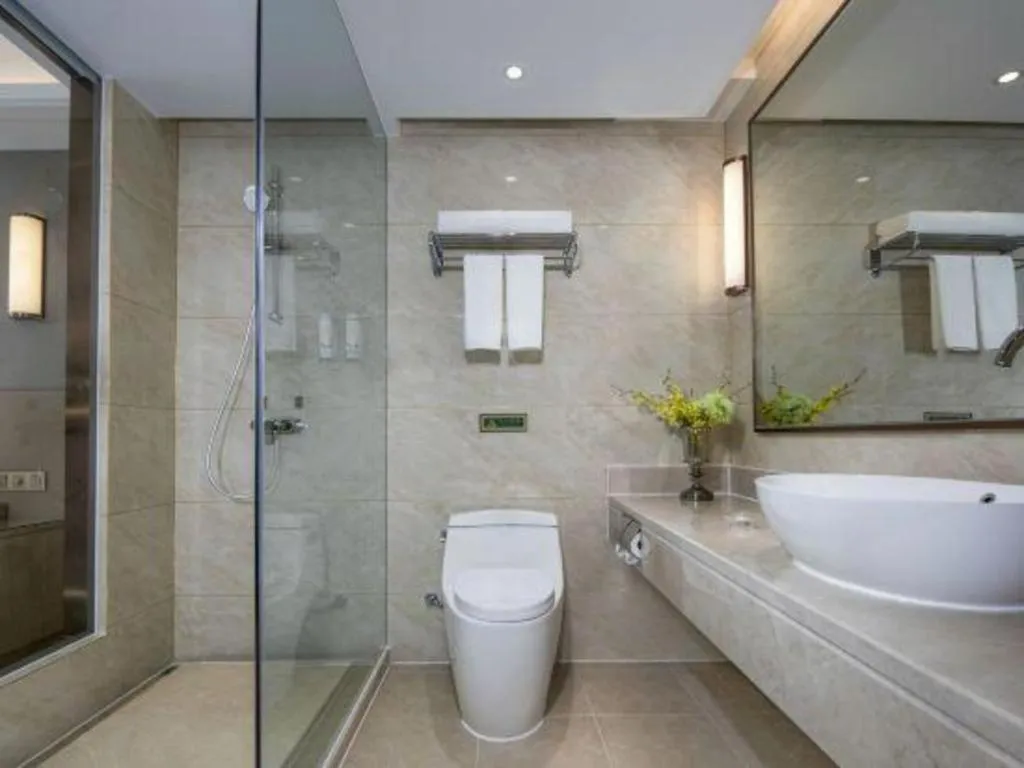 Vienna Hotel Shaanxi Hanzhong Central Square High-Speed Railway Station