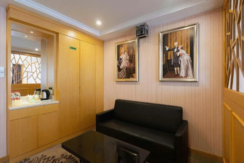 Vienna Hotel Guangzhou North Station Huaguoshan Metro Station