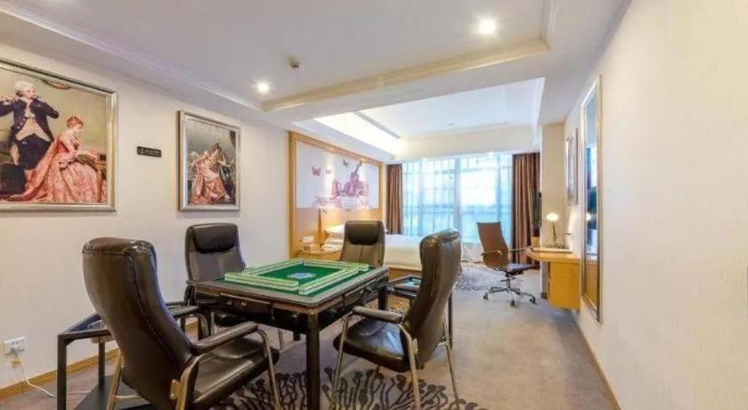 Vienna Hotel Guangzhou North Station Huaguoshan Metro Station