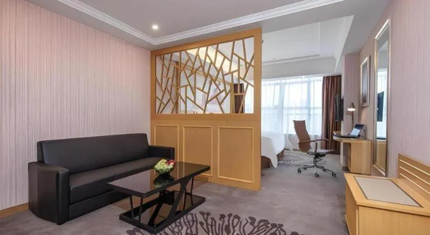 Vienna Hotel Guangzhou North Station Huaguoshan Metro Station