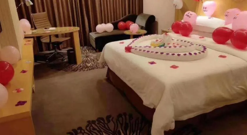 Bed in Vienna Hotel Guangzhou North Station Huaguoshan Metro Station