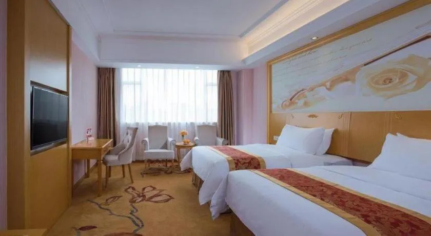Bed in Vienna Hotel Guangdong Dongguan Zhongtang Qunying Road