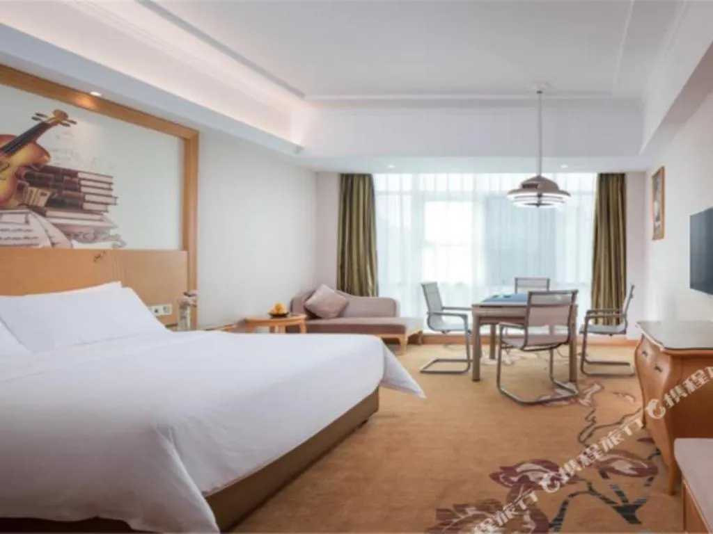 Bed in Vienna Hotel Nanning Airport