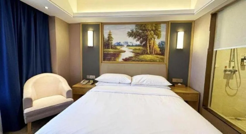 Bed in Vienna Hotel Guangdong Zhongshan South Area Passenger Station
