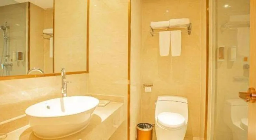 Vienna Hotel Guangdong Zhongshan South Area Passenger Station