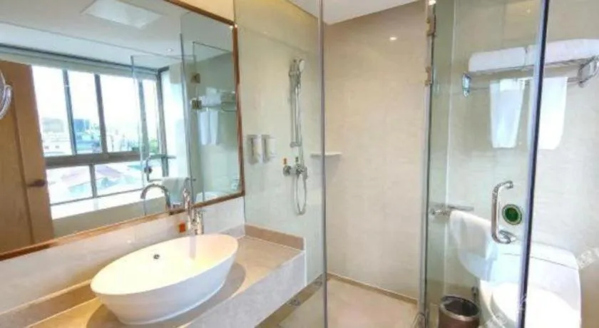 Vienna Hotel Guangdong Zhongshan South Area Passenger Station