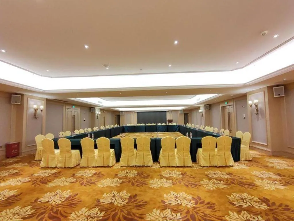 Vienna Hotel Guangdong Zhongshan South Area Passenger Station