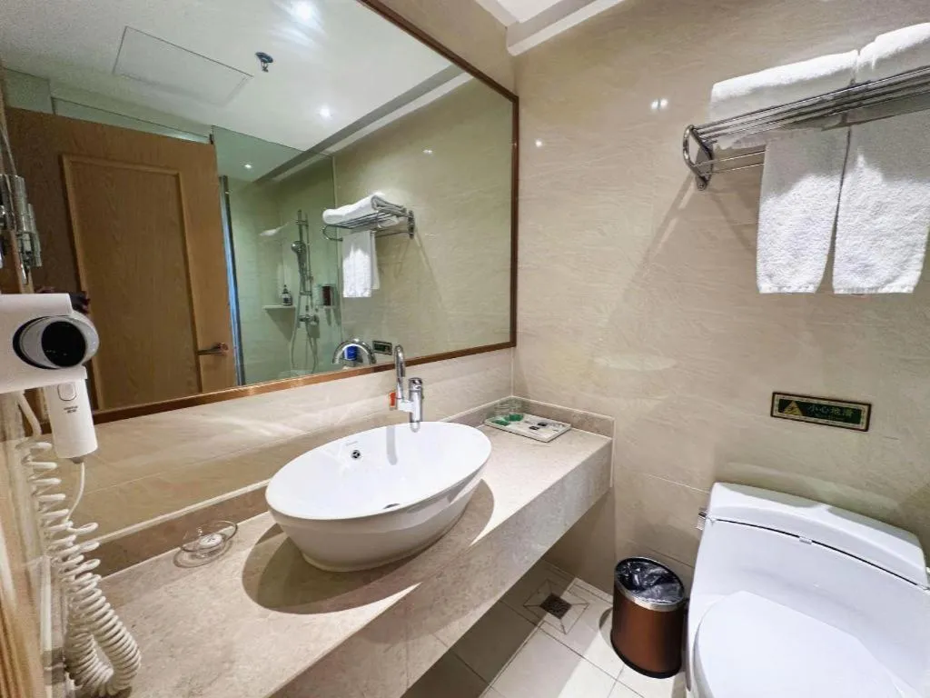 Vienna Hotel Guangdong Zhongshan South Area Passenger Station