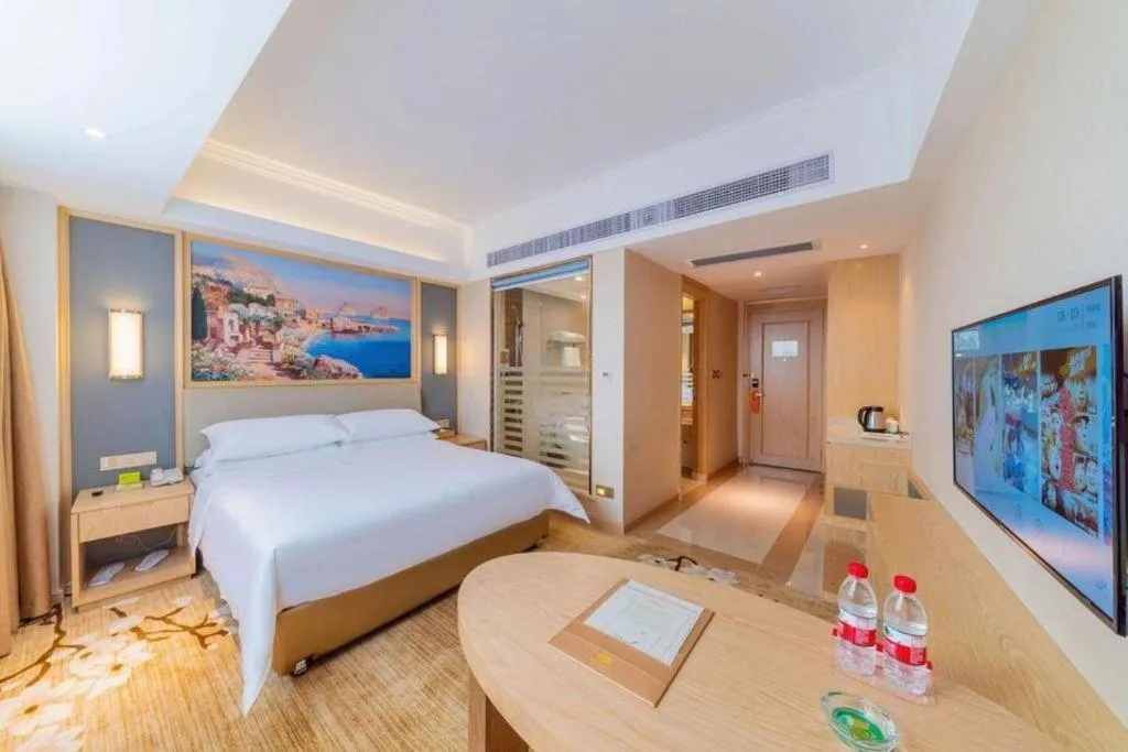 Bed in Vienna Hotel Guangdong Dongguan East Station