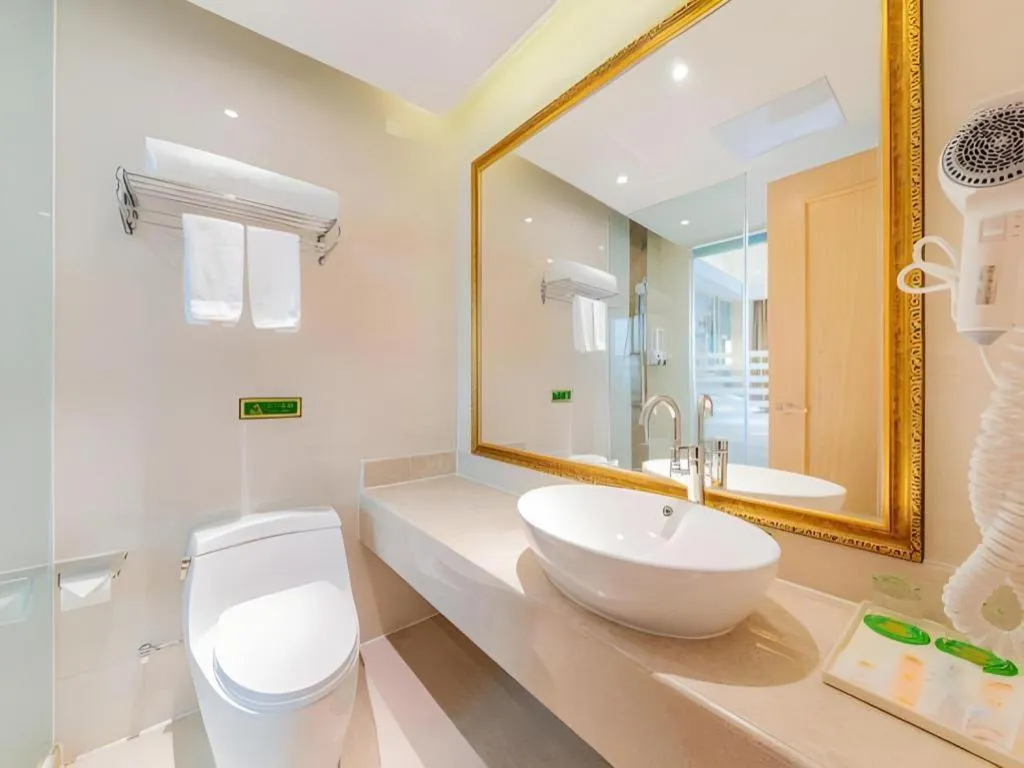 Vienna Hotel Guangdong Dongguan East Station