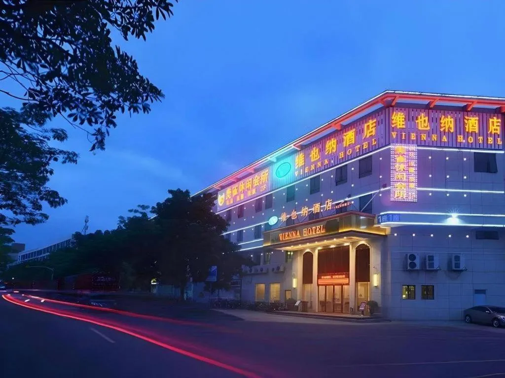 Vienna Hotel Guangdong Foshan Shunde Longjiang Material City