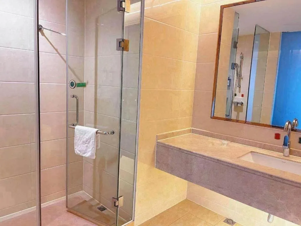 Vienna Hotel Guangdong Foshan West Station Airport Luocun