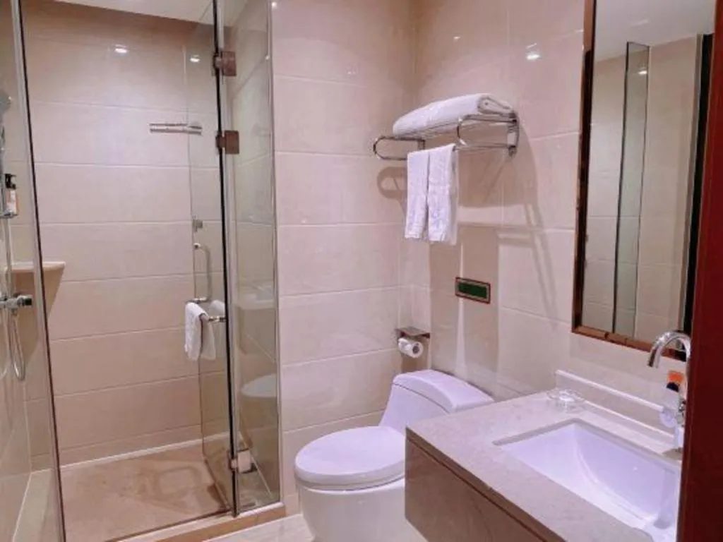 Vienna Hotel Guangdong Foshan West Station Airport Luocun