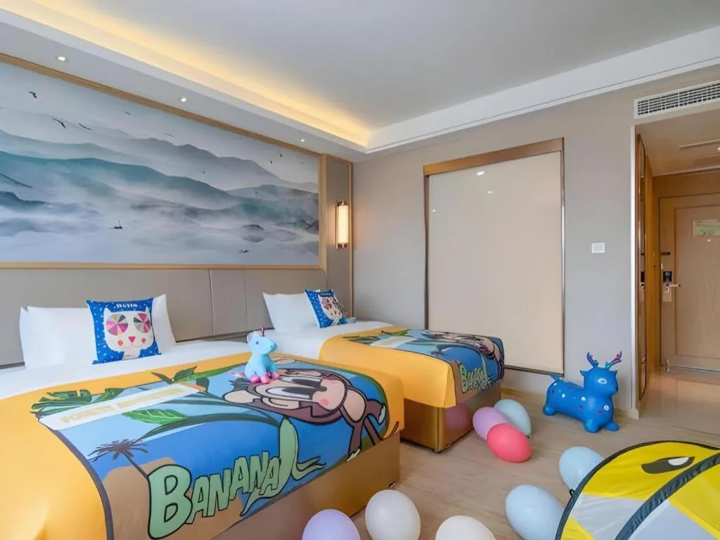 Bed in Vienna Hotel Yunnan Dali Erhai Lake