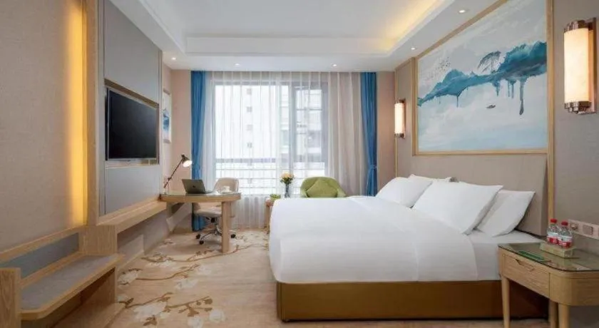 Bed in Vienna Hotel Yunnan Dali Erhai Lake