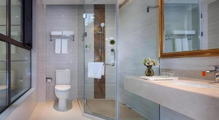 Vienna Hotel Kunming Beijing Road Chuanxin Gulou Metro Station