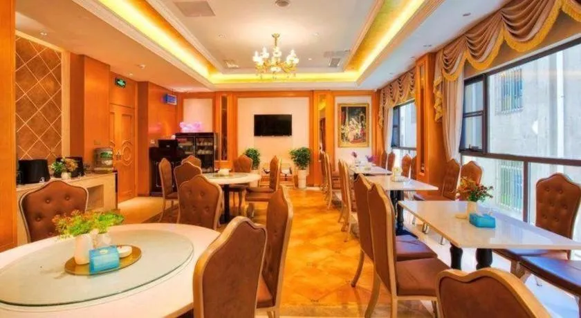 Vienna Hotel Kunming Beijing Road Chuanxin Gulou Metro Station