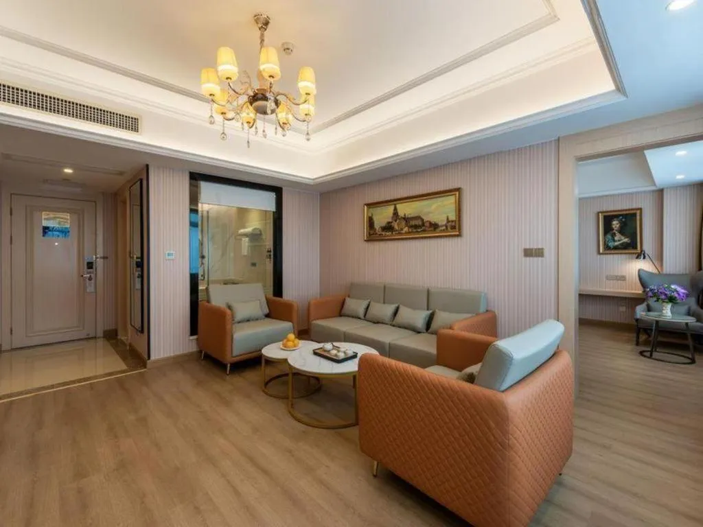 Vienna Hotel Ganzhou Economic Development Zone 1st Hospital West High-Speed Railway Station