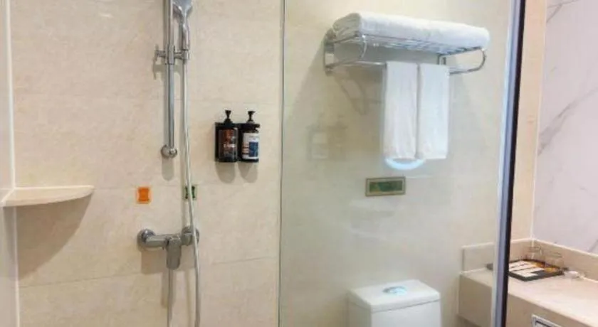 Vienna Hotel Ganzhou Economic Development Zone 1st Hospital West High-Speed Railway Station