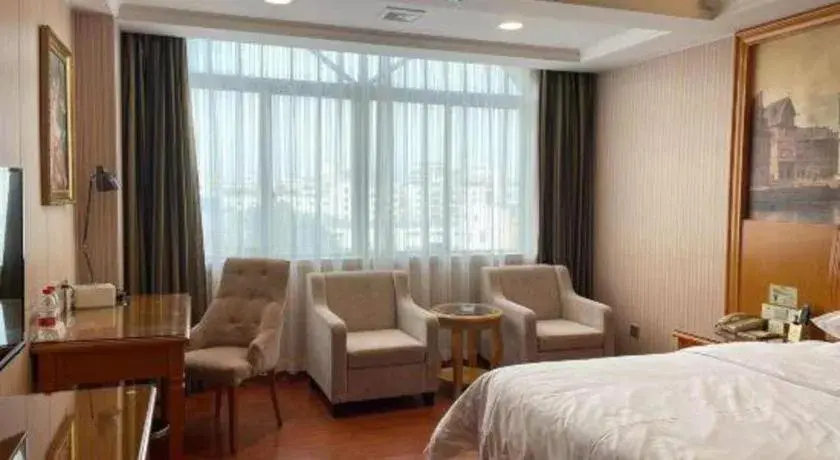 Bed in Vienna Hotel Ganzhou Economic Development Zone 1st Hospital West High-Speed Railway Station Bed in Vienna Hotel Ganzhou Economic Development Zone 1st Hospital West High-Speed Railway Station