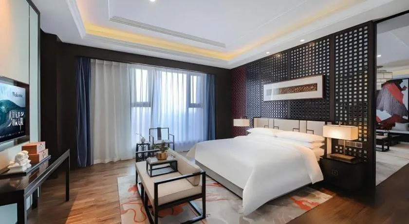Bed in Venus Royal Hotel Ordos Yijinhuoluo Banner Olympic