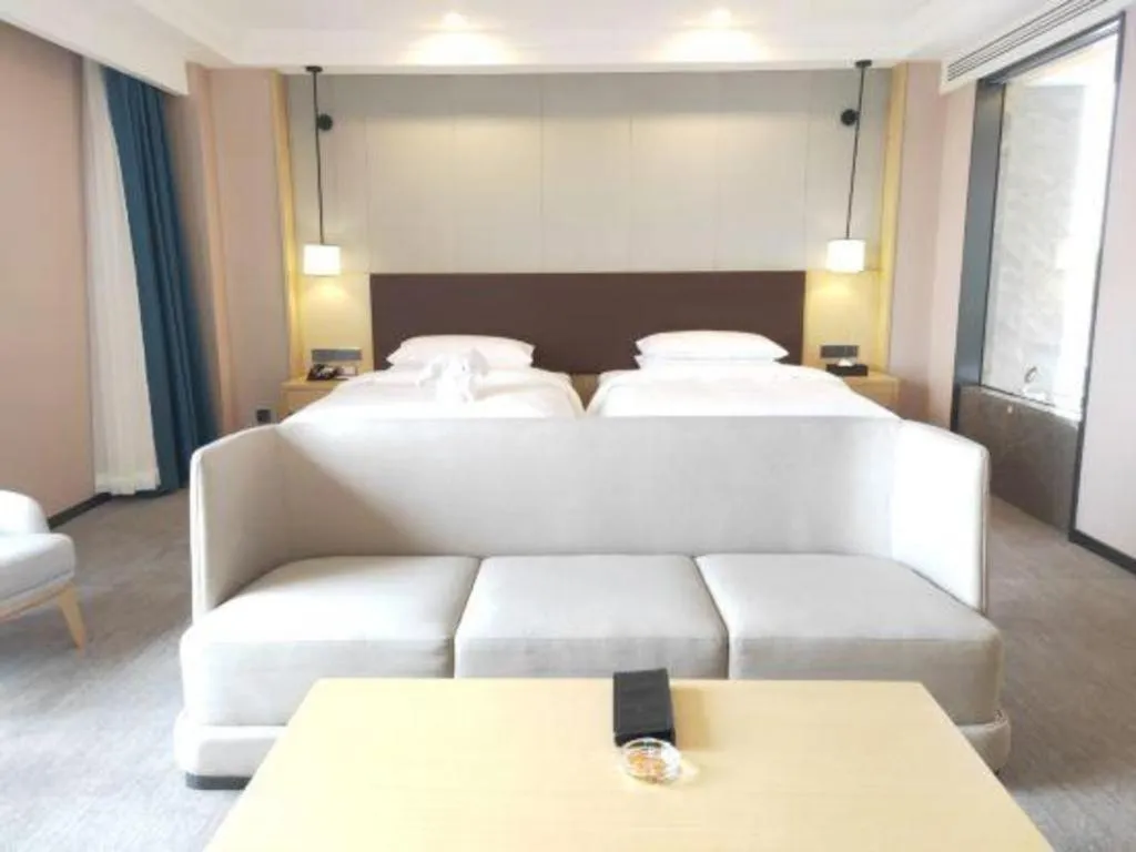 Bed in Venus Royal Hotel Ordos Yijinhuoluo Banner Olympic