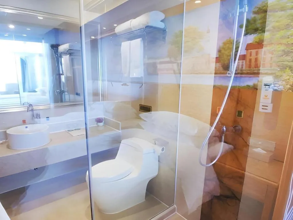 Vienna Hotel Guangdong Shaoguan Renhua Danxiashan County Center