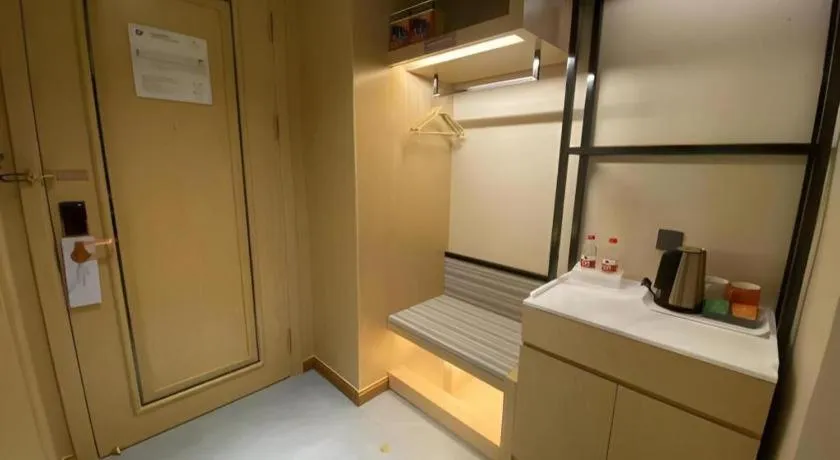 Vienna Hotel Guangdong Shaoguan Renhua Danxiashan County Center