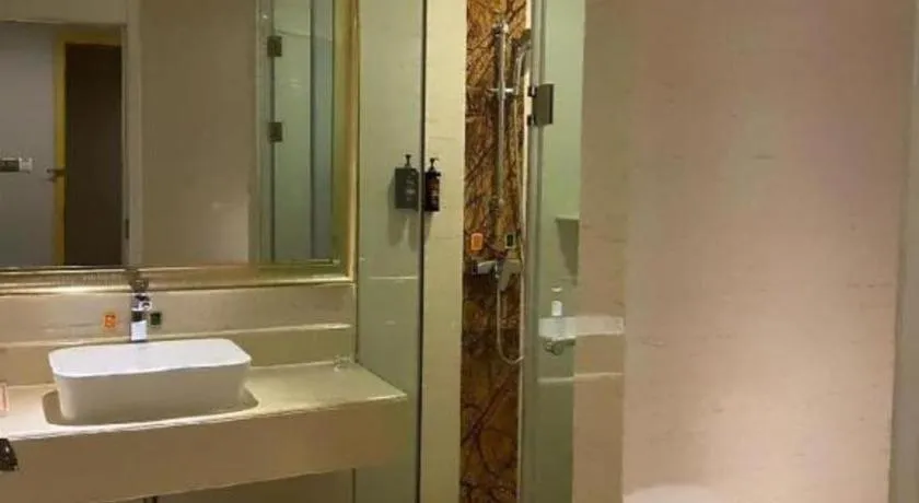 Vienna Hotel Chengdu Chadianzi Toursim Center